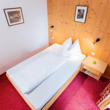 Eichenhof 3*